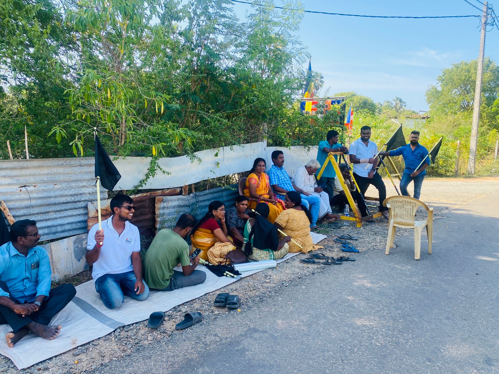 தையிட்டியில் சட்ட விரோத விகாரைக்கு எதிராகத் தொடரும் போராட்டம். 5