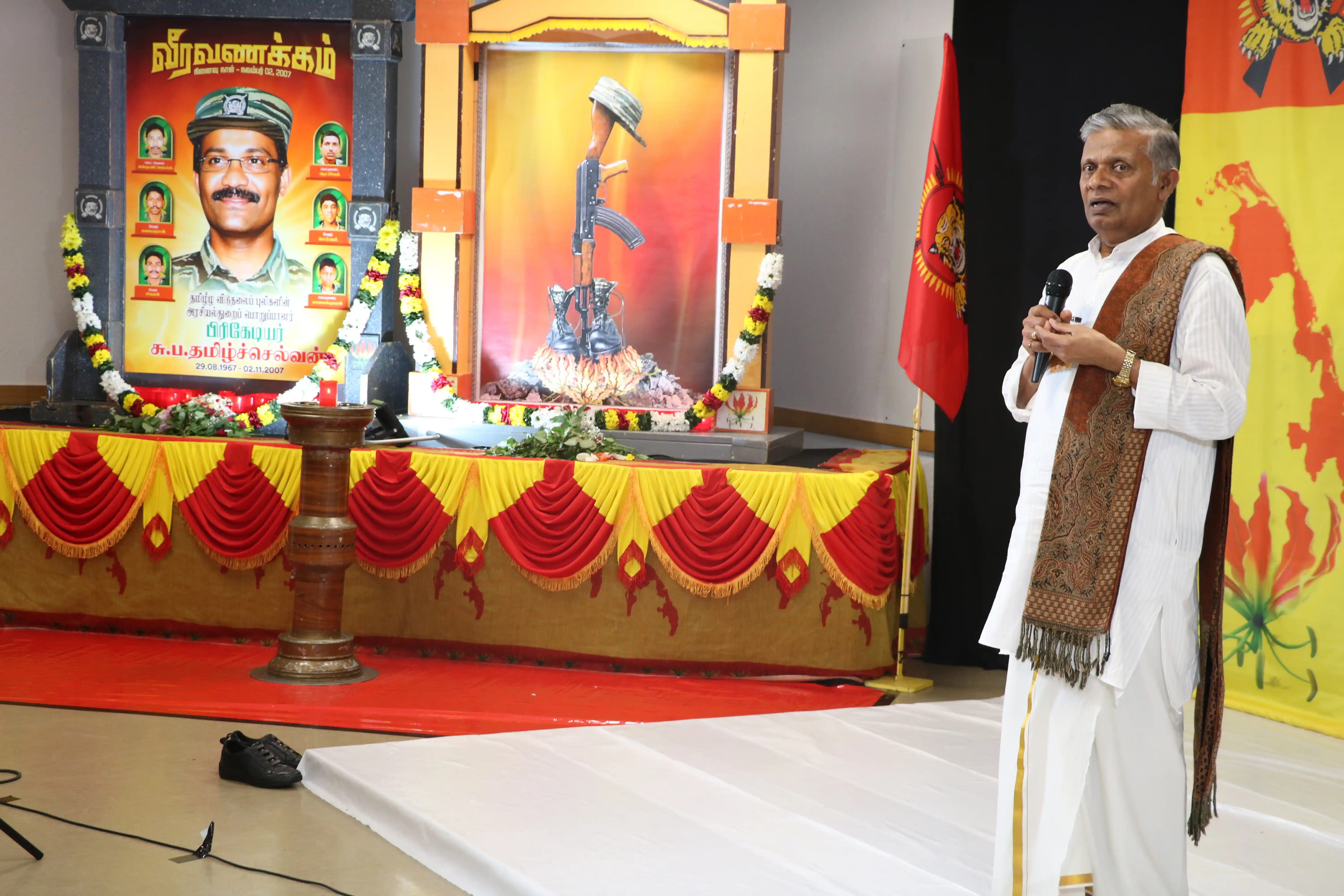 தமிழீழத் தேசிய மாவீரர் நினைவாகத் தமிழர் நினைவேந்தல் அகவம் நடாத்திய  கவிதைப்போட்டி! 8