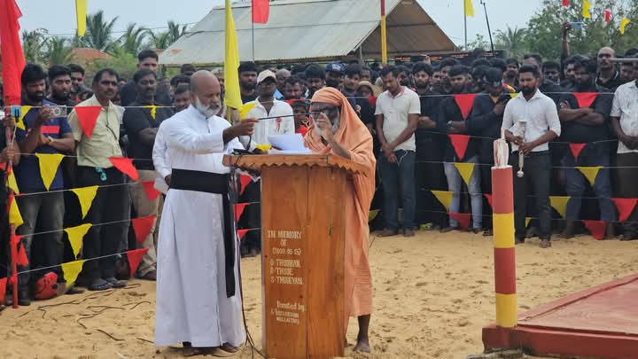 முள்ளிவாய்க்காலில் உணர்வெழுச்சியுடன் மீண்டெழும் தமிழர் தேசம் - படங்கள் இணைப்பு 1