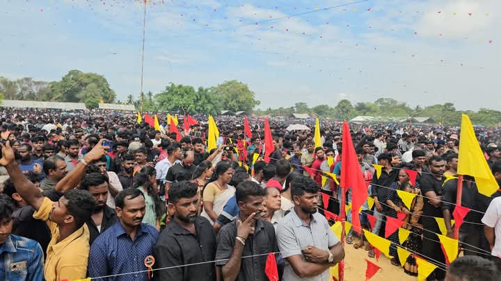 முள்ளிவாய்க்காலில் உணர்வெழுச்சியுடன் மீண்டெழும் தமிழர் தேசம் - படங்கள் இணைப்பு 15