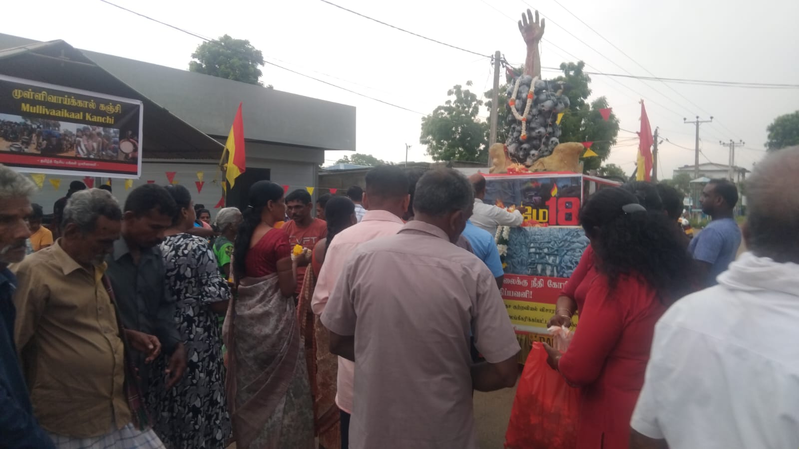 மல்லாவியை அண்மித்துள்ள தமிழின அழிப்பு நினைவூர்தி! 3