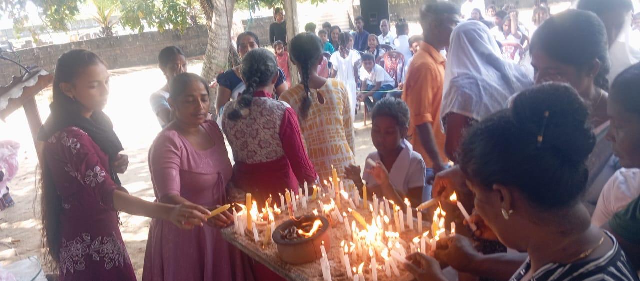 மன்னாரில் நடைபெற்ற 16ஆம் ஆண்டு முள்ளிவாய்க்கால் நினைவேந்தல் ! 2