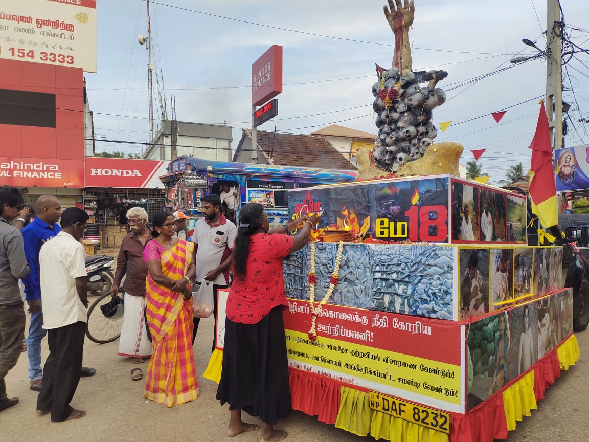 தமிழின அழிப்பிற்கு நீதி கோரி யாழில் ஆரம்பமான ஊர்திப்பவனி !! 3
