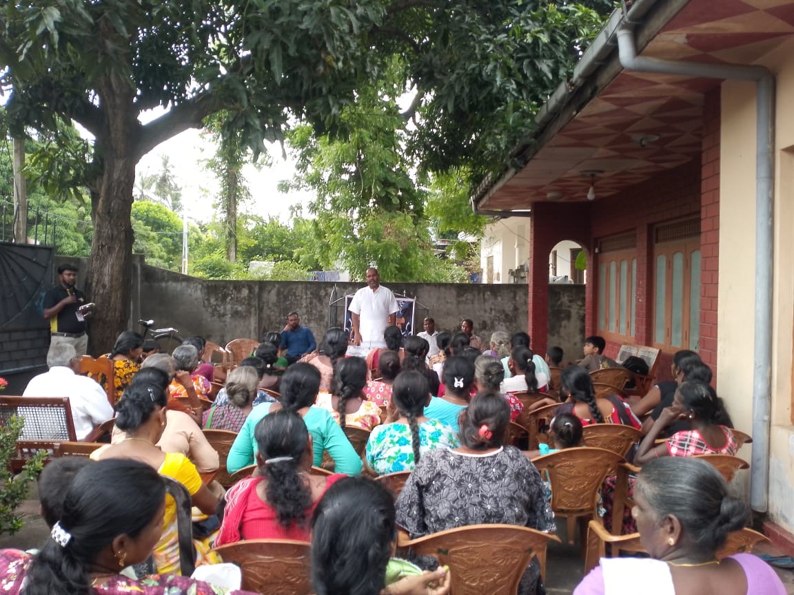 அம்பாறையில் தமிழ் தேசிய மக்கள் முன்னணியினரால் வழங்கப்பட்ட முள்ளிவாய்க்கால் கஞ்சி! 4