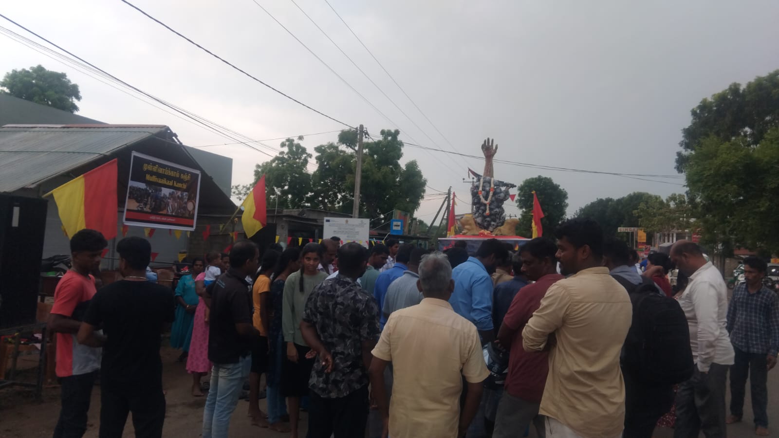 மல்லாவியை அண்மித்துள்ள தமிழின அழிப்பு நினைவூர்தி! 1