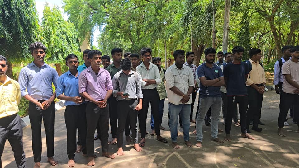 யாழ். பல்கலைக்கழகத்தில் நடைபெற்ற தியாகி பொன்.சிவகுமாரனின் நினைவேந்தல்!! 4