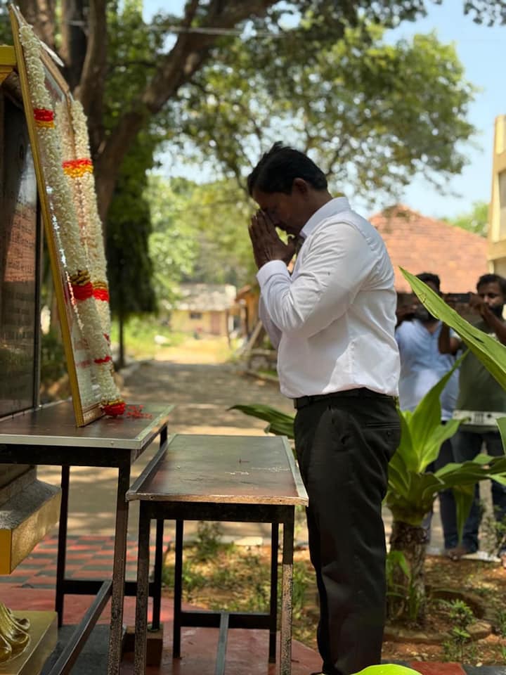 யாழ். பல்கலைக்கழகத்தில் நடைபெற்ற தியாகி பொன்.சிவகுமாரனின் நினைவேந்தல்!! 16